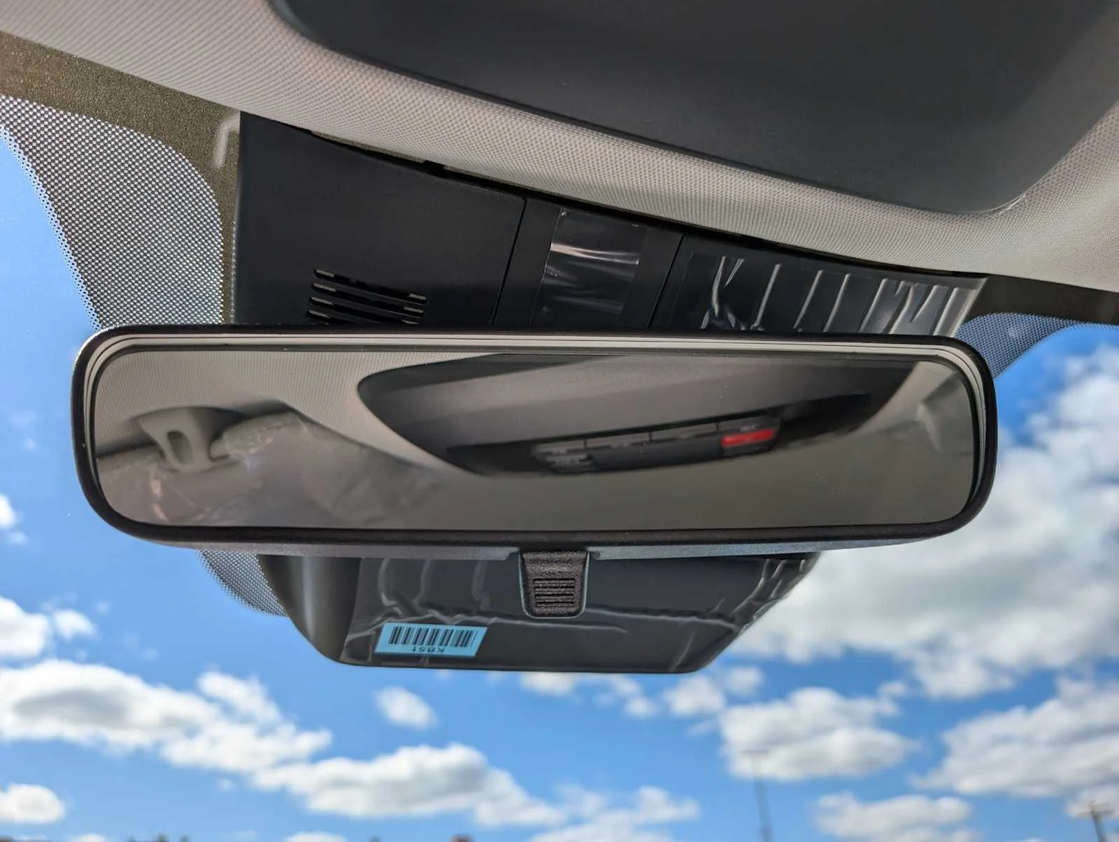 New 2027 Iceberg Green Kia EX image 28