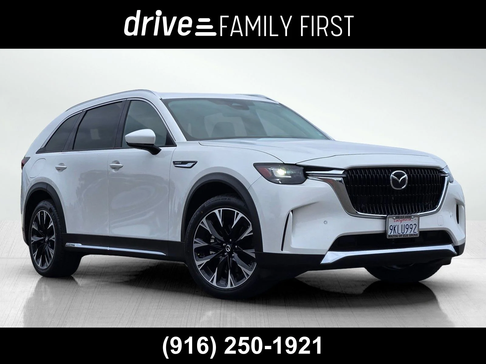2024 Mazda CX-90 PHEV Premium Package's photo