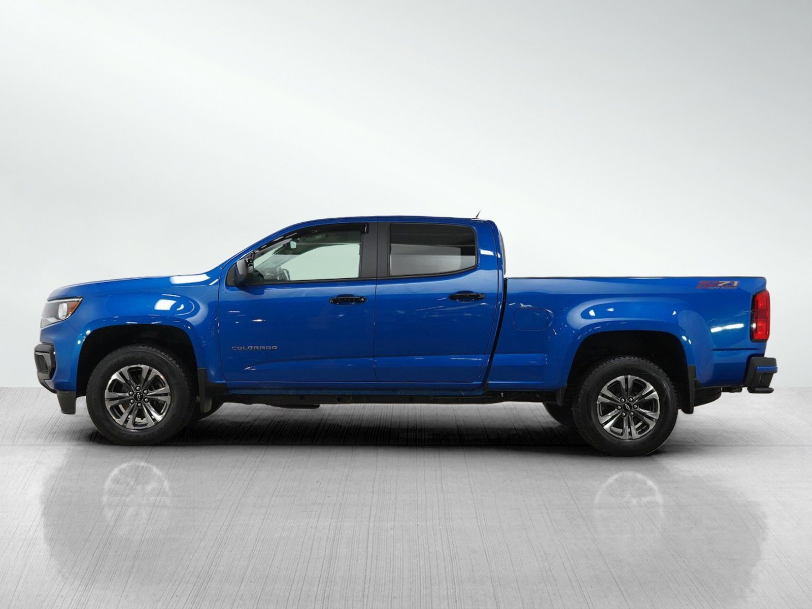 Used 2022 Chevrolet Colorado Z71 with VIN 1GCGTDEN8N1120390 for sale in White Bear Lake, Minnesota