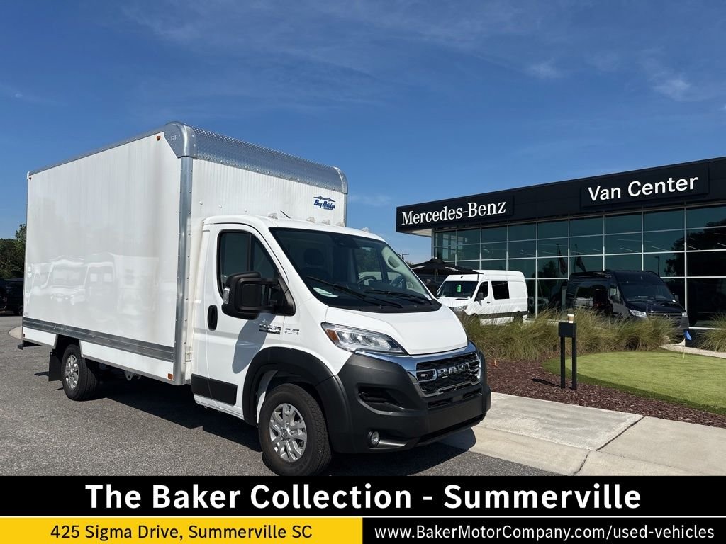 2025 RAM ProMaster Cutaway 3500 SLT 159" WB Low Roof 104" CA's photo