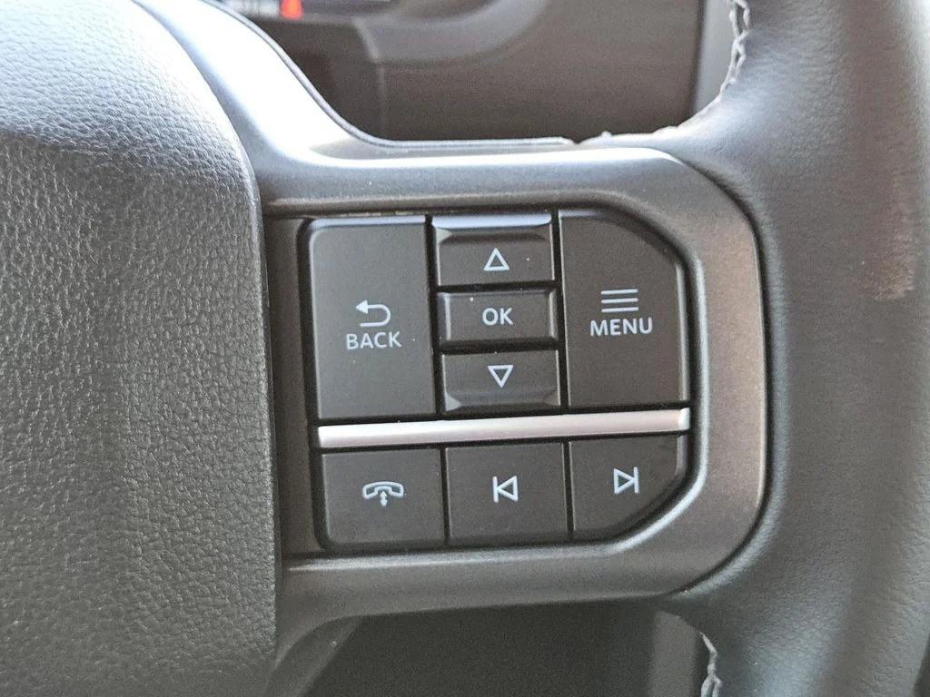 New 2026 Carbonized Gray Metallic Ford XLT image 26