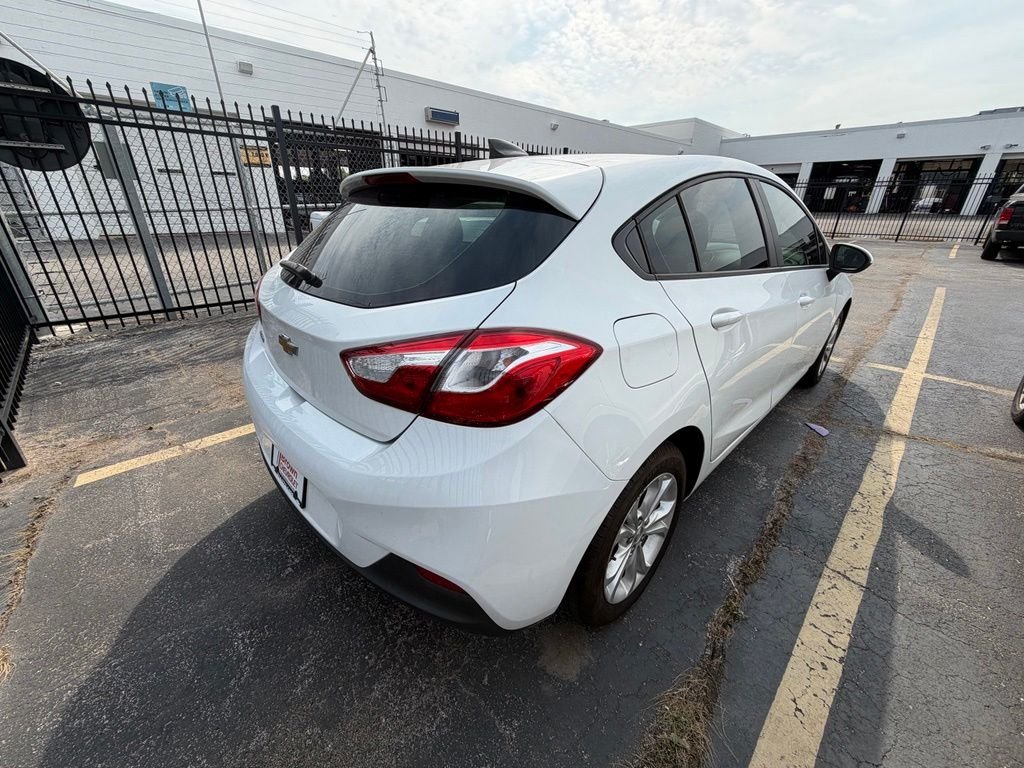 Used 2019 SUMMIT WHITE Chevrolet LS image 10