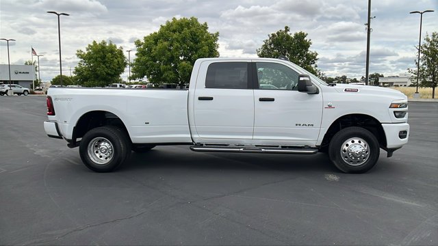 New 2026 Bright White Clear-Coat Exterior Paint RAM Big Horn image 2