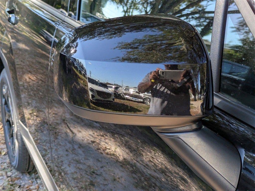 New 2026 Black Hyundai SE FWD image 10