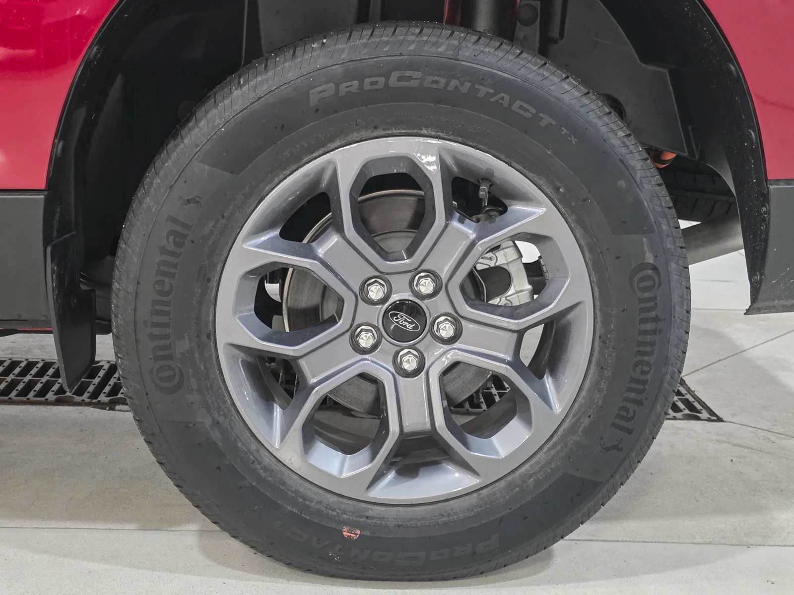 2025 Ford Maverick XLT - Photo 16