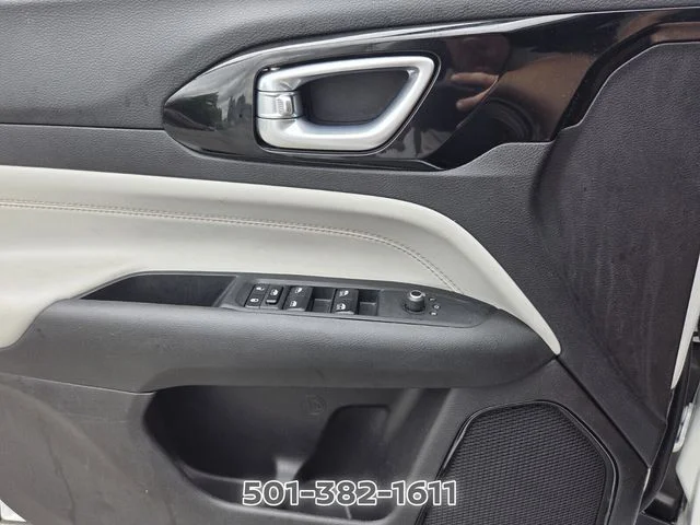 Used 2025 White Jeep Limited image 29