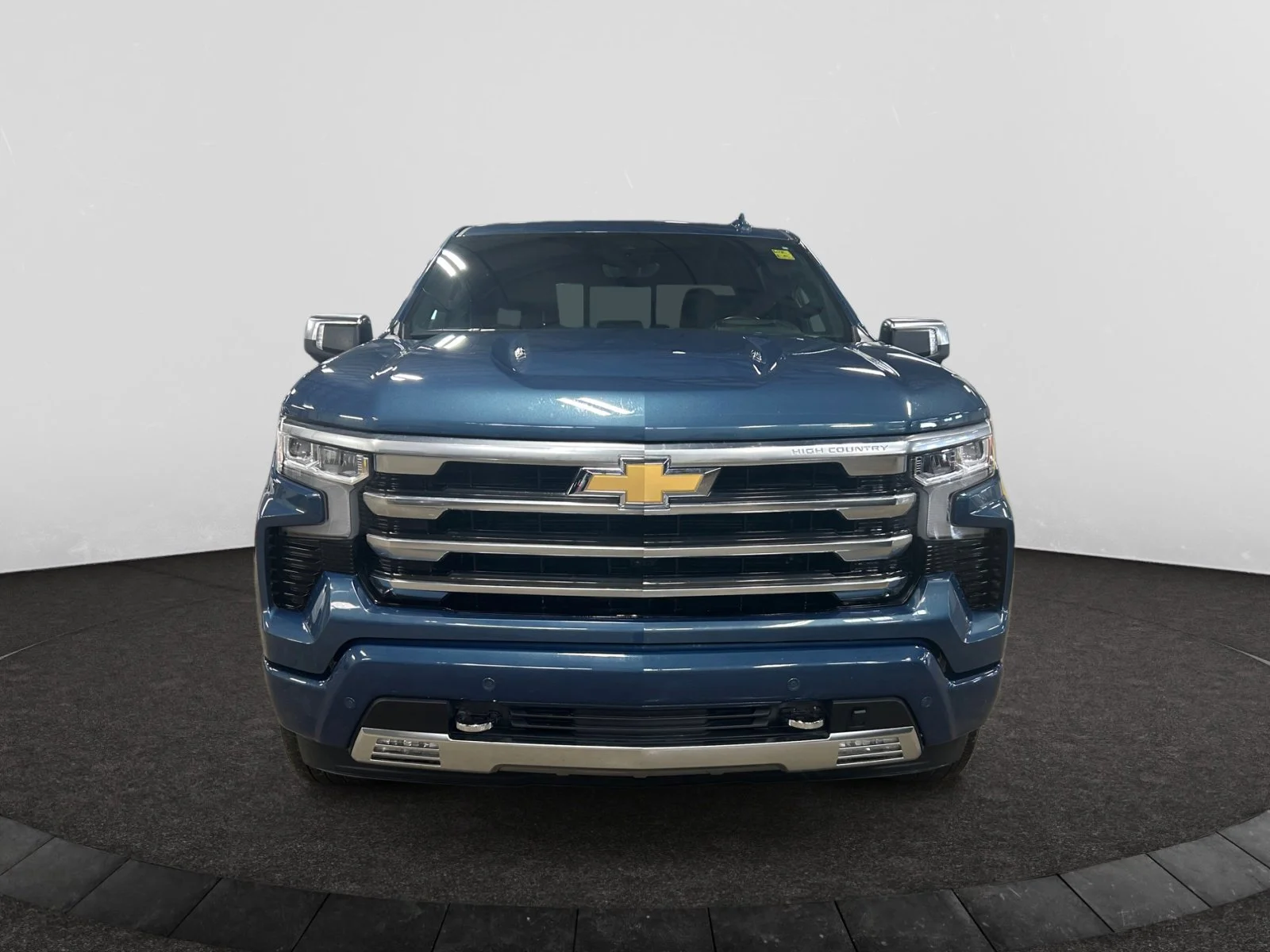 Used 2024 Blue Chevrolet Crew Cab  HIGH COUNTRY image 8
