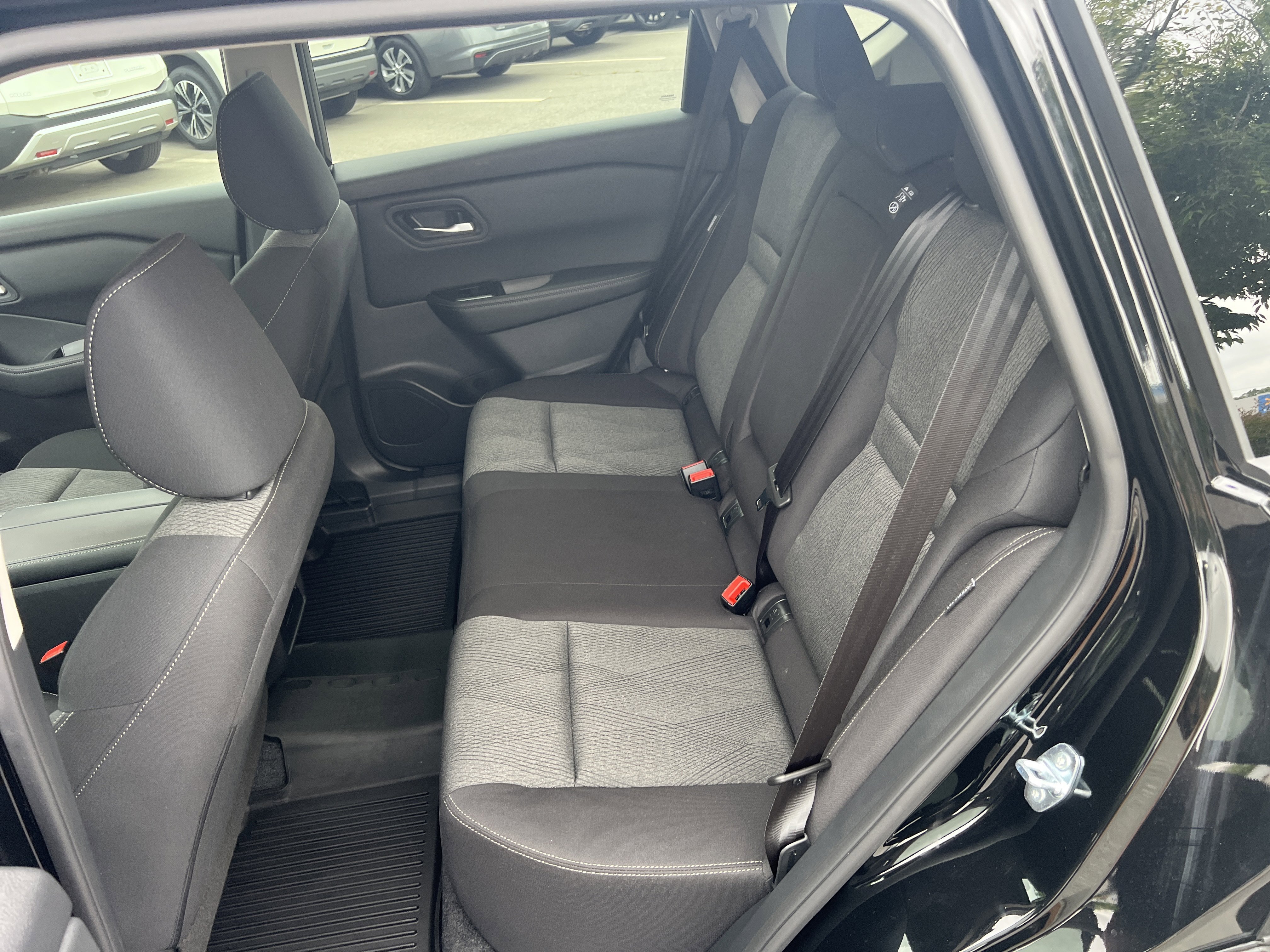 Used 2026 Super Black Nissan SV image 40