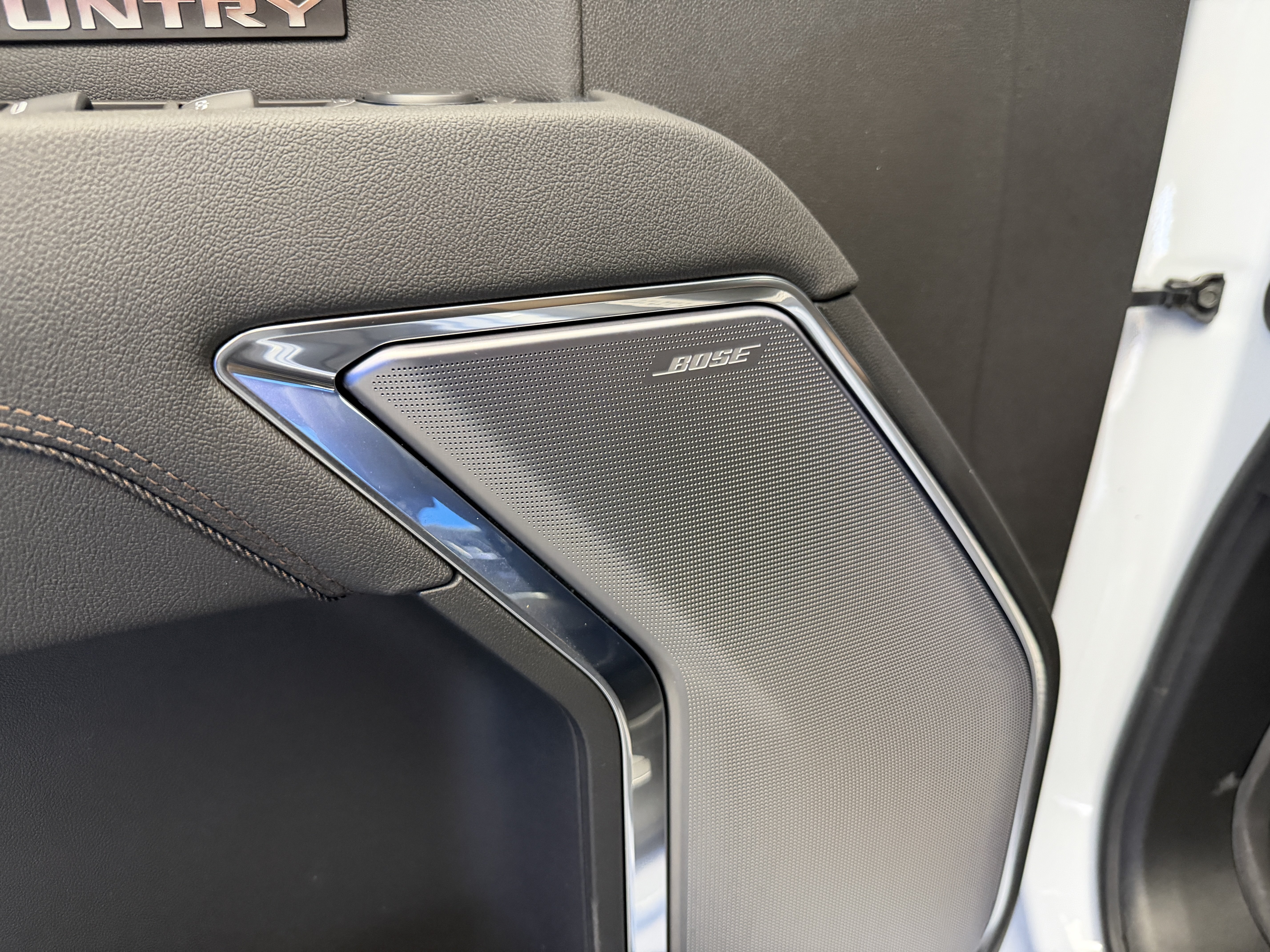 2026 Chevrolet Silverado 1500 High Country - Photo 11