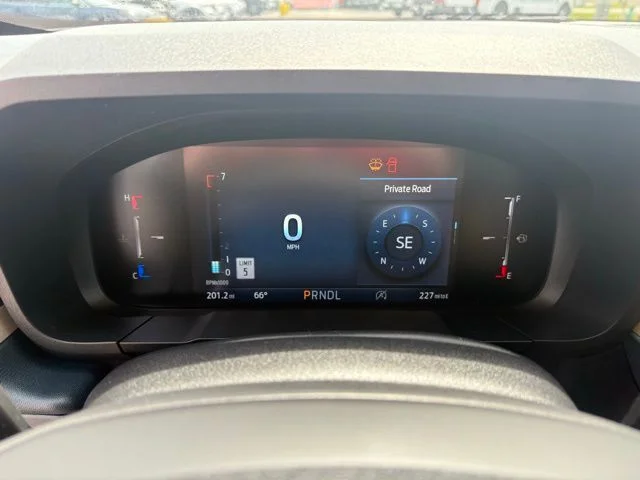 New 2025 White Ford Lariat image 16