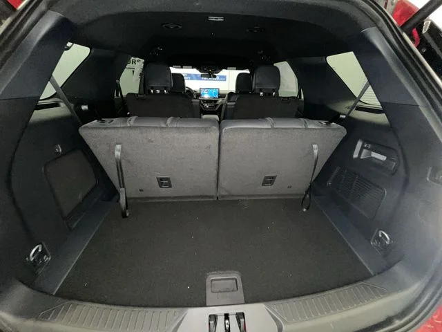 2026 Ford Explorer ST-Line - Photo 24