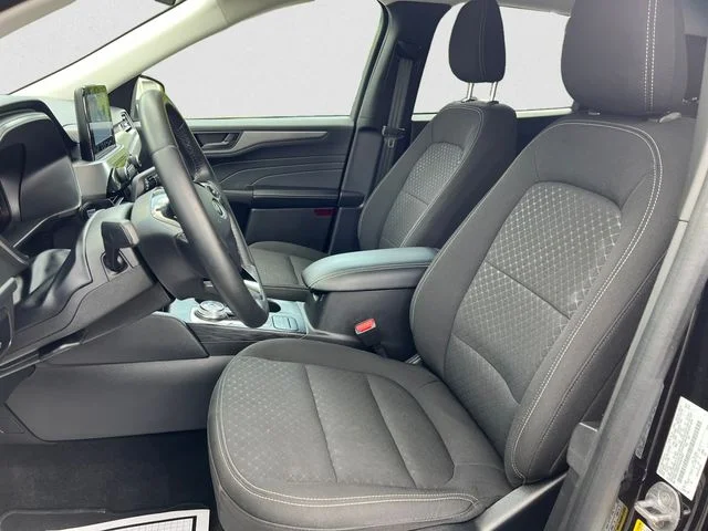 Used 2024 Black Ford Active image 9