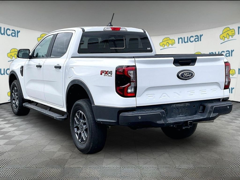 Used 2025 Oxford White Ford XLT image 4