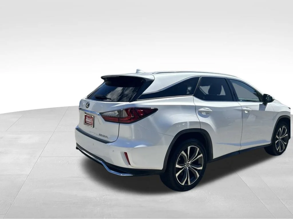 Used 2020 White Lexus 350L image 5