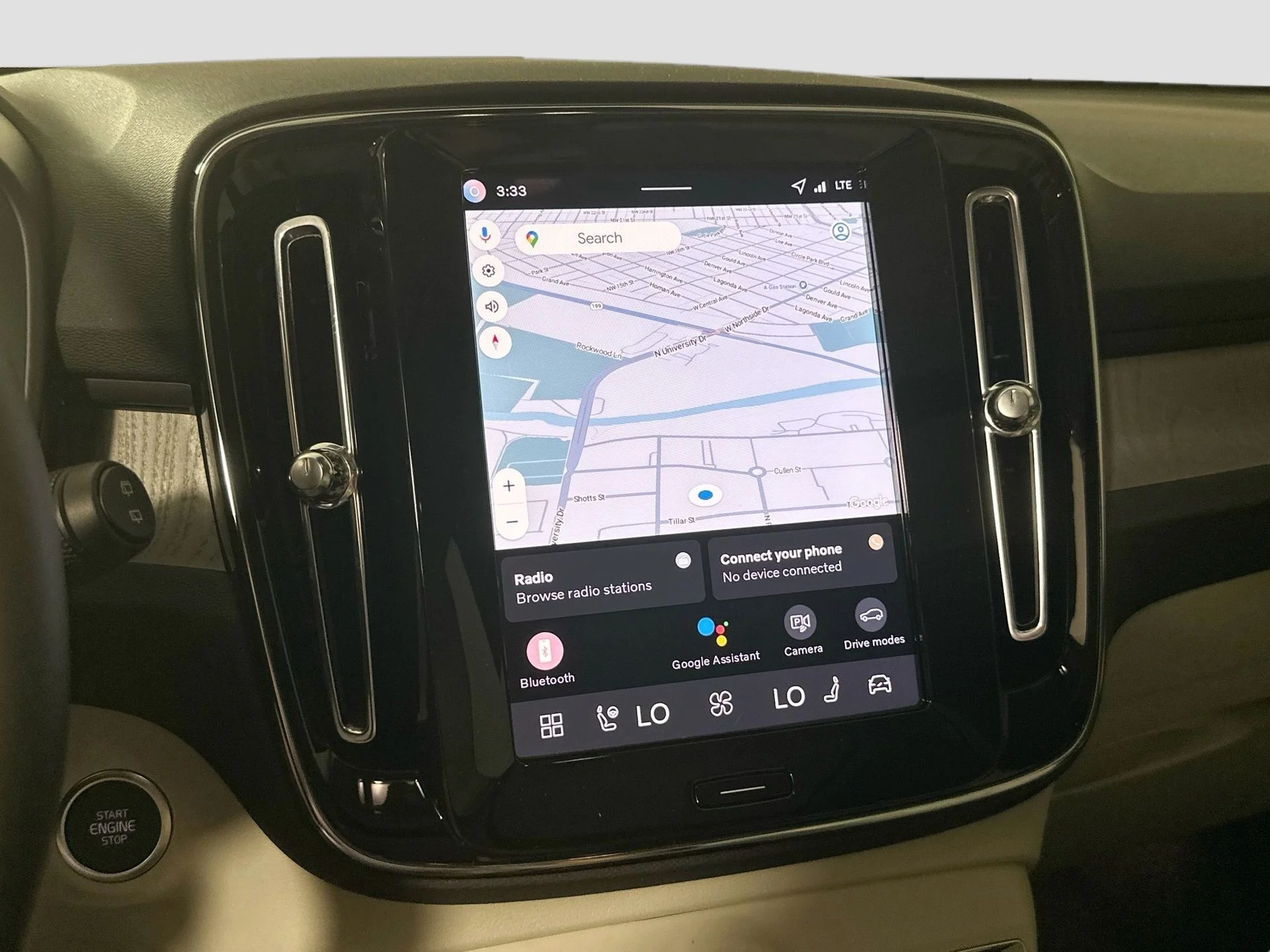 2026 Volvo XC40 Plus - Photo 12