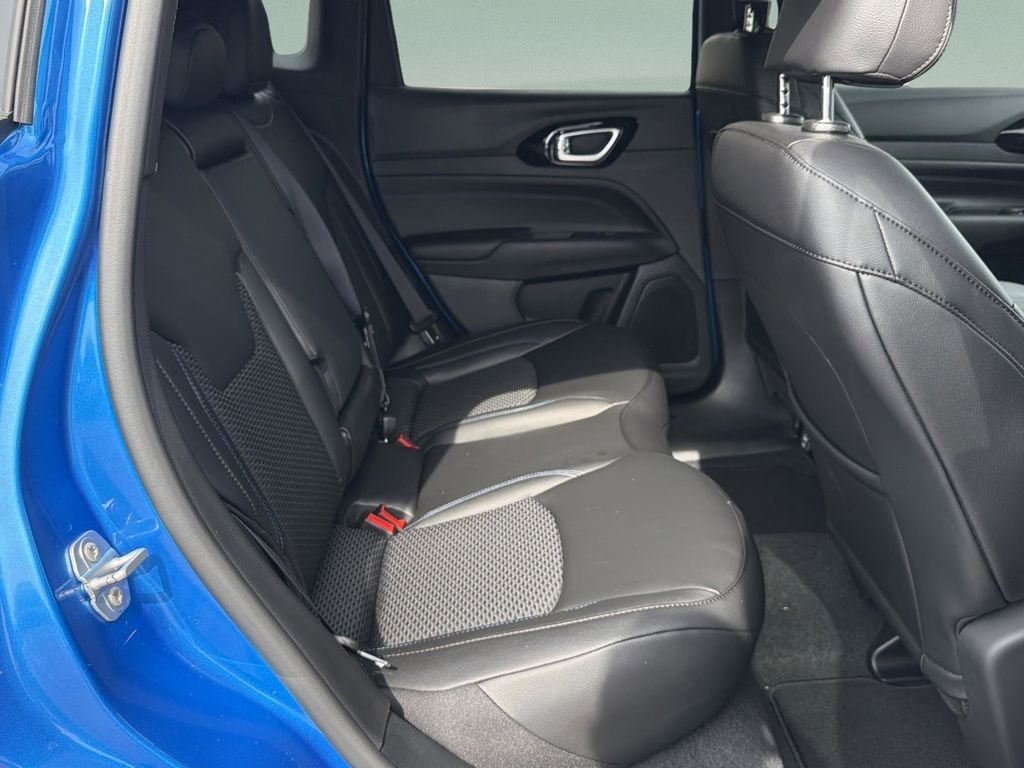 New 2026 Blue Jeep Latitude image 15