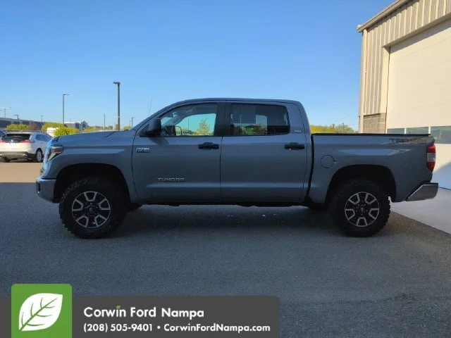 Used 2018 Magnetic Gray Metallic Toyota  image 6