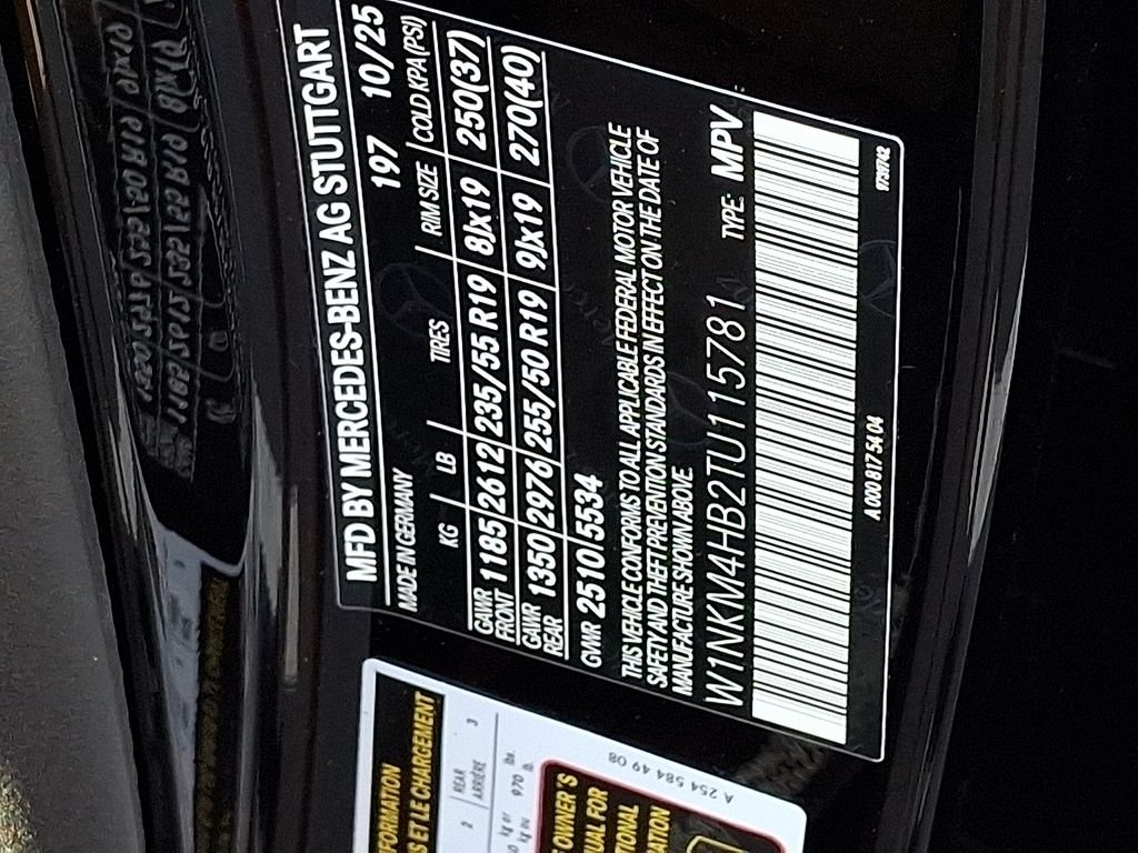 New 2026 Obsidian Black Metallic Mercedes-Benz GLC 300 image 20