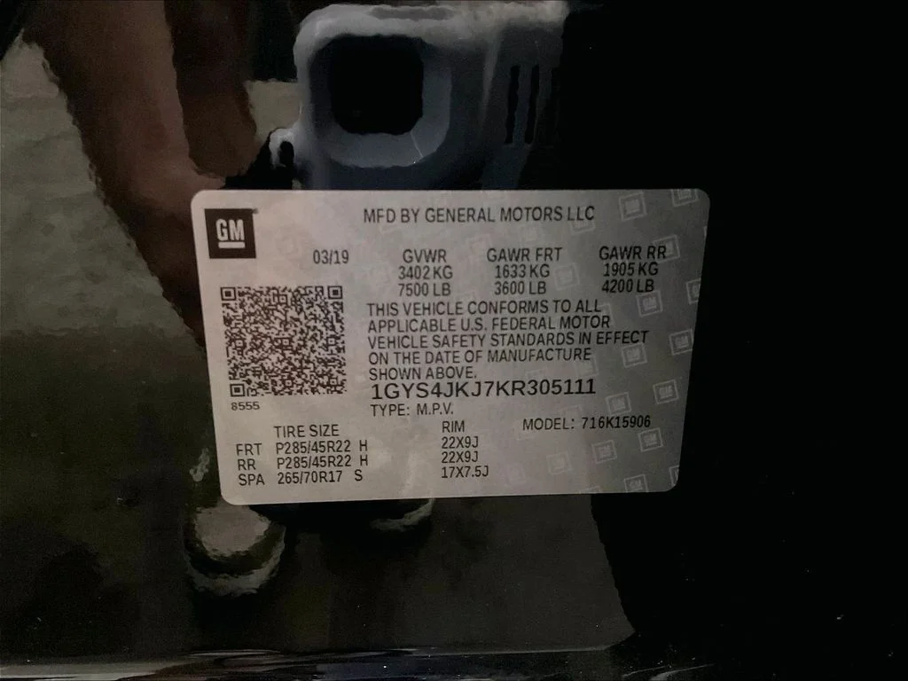 Used 2019 Black Cadillac Premium image 40