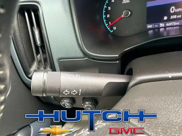 Used 2020 KINETIC BLUE METALLIC Chevrolet 4WD Z71 image 27