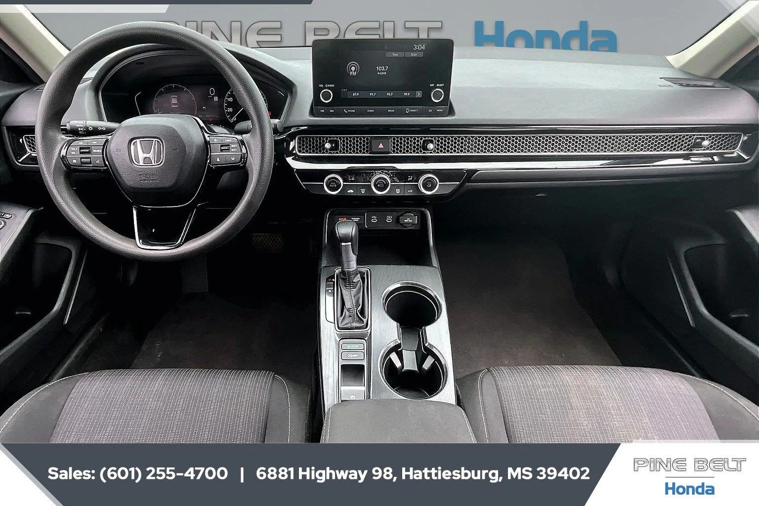 Used 2025 Meteorite Gray Metallic Honda LX image 13