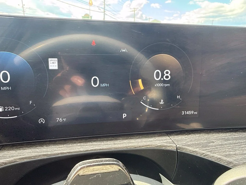 Used 2024 White Hyundai Limited image 26
