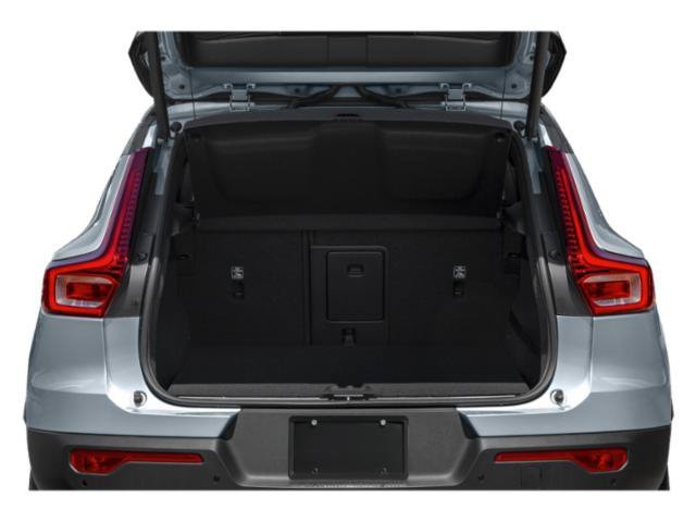 Used 2020 Crystal White Metallic Volvo R-Design image 11