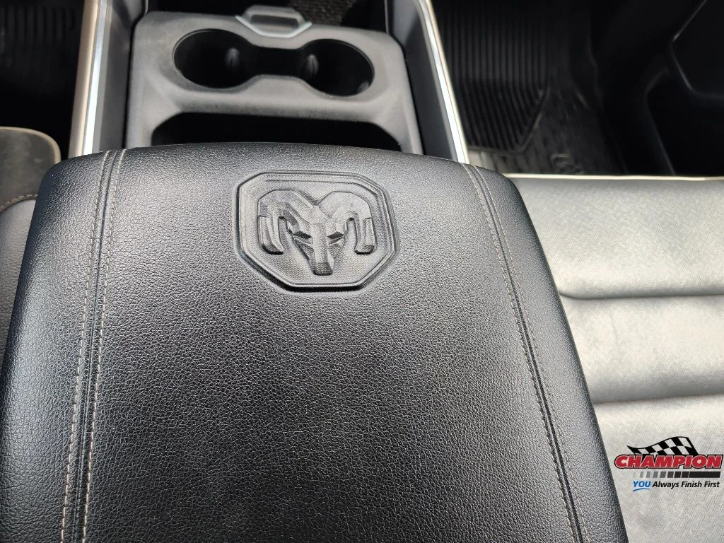 Used 2019 Red Ram Laramie image 28