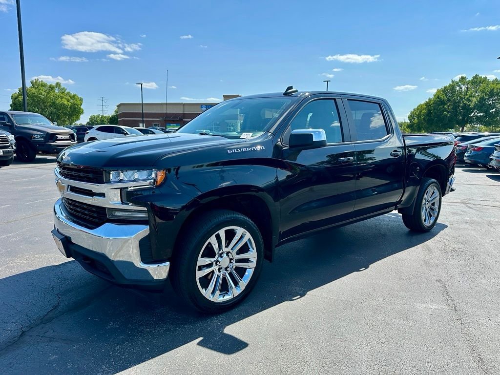 Used 2021 Black Chevrolet LT image 8