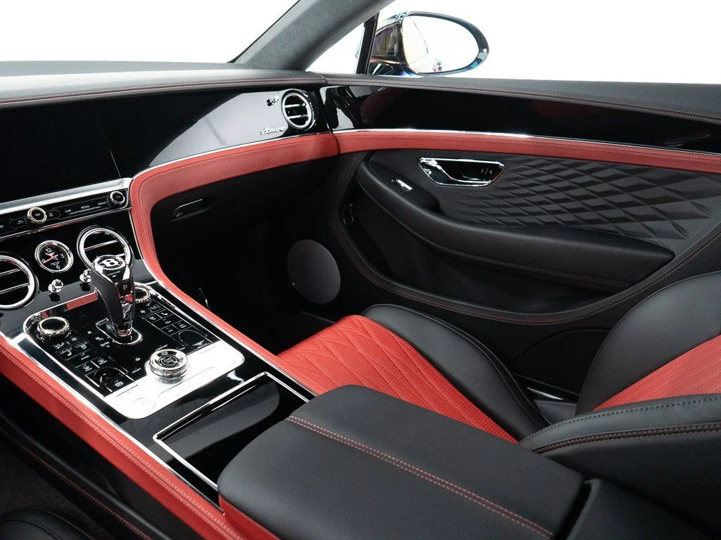 2026 Bentley Continental GT Azure - Photo 25