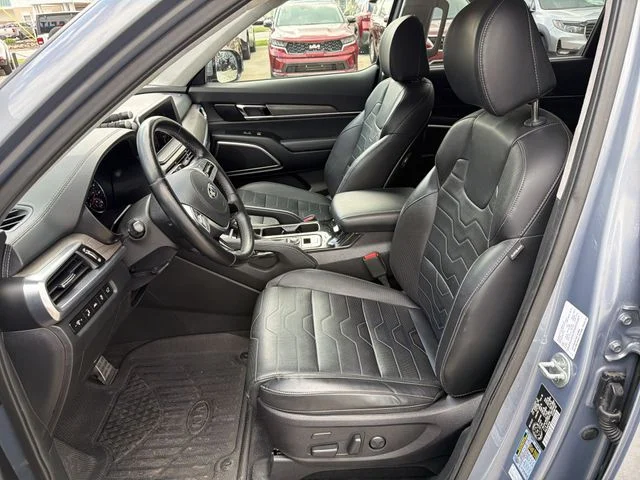Used 2021  Kia SX image 13