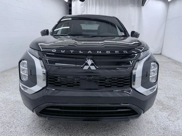 New 2026 Black Mitsubishi LE image 6