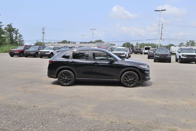 Used 2024  Honda Sport image 8