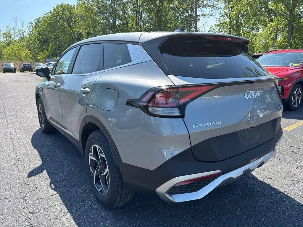 Used 2023 Steel Gray Kia LX image 8