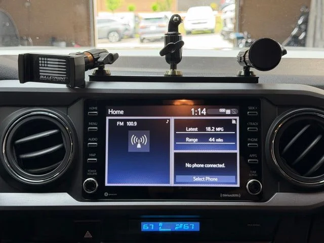 Used 2022 White Toyota TRD Off-Road image 13