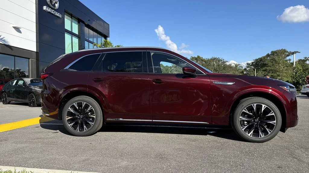 2026 Mazda CX-90 Premium Plus Package - Photo 23