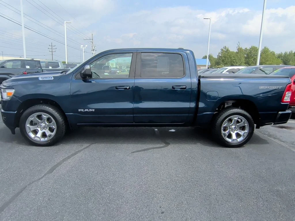Used 2021 Blue Ram Big Horn/Lone Star image 5