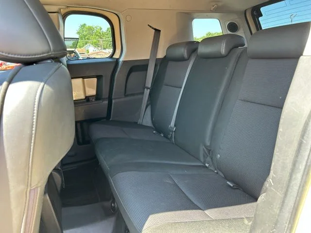 Used 2008  Toyota Base image 16