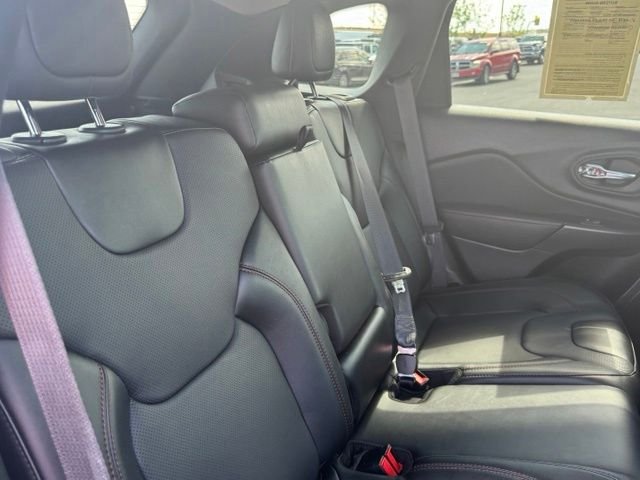 Used 2022 Black Jeep Trailhawk image 26