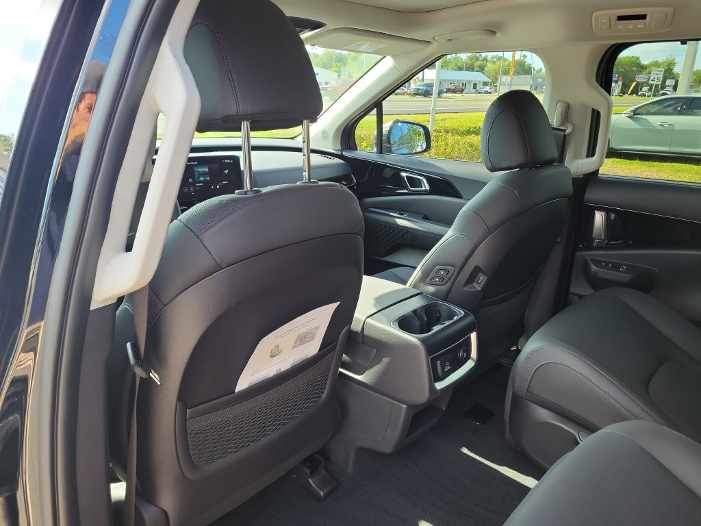 New 2026 Aurora Black Pearl Kia SX Prestige image 17