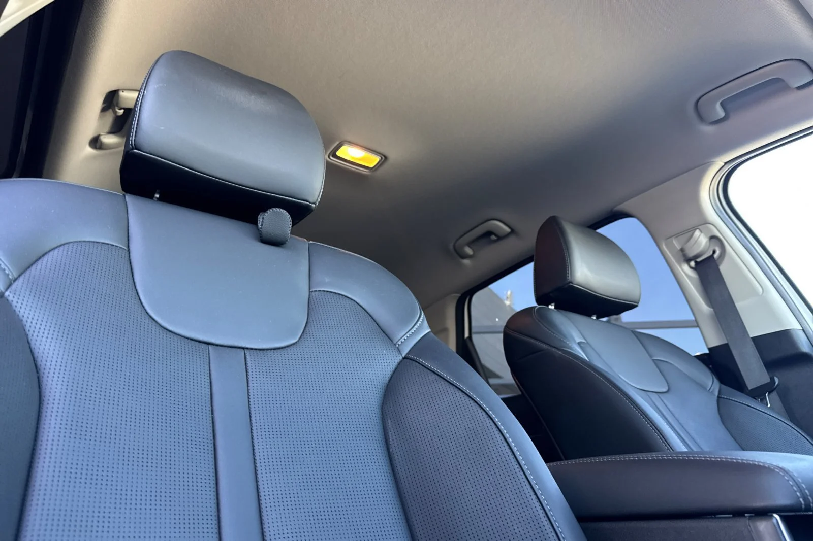 2025 Kia Sorento EX Hybrid - Photo 19