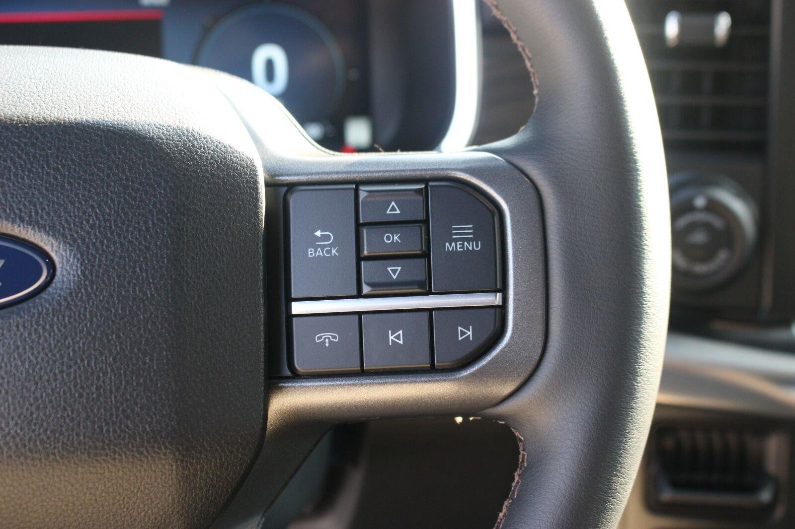 Used 2026 Silver Ford LARIAT image 22