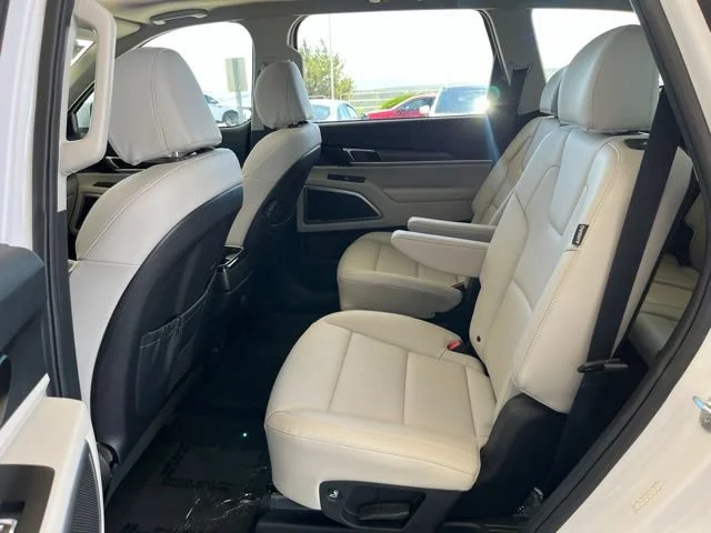 Certified Used 2024 Glacial White Pearl Kia S image 49