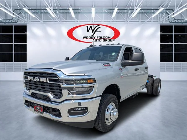New 2026 Silver-Zynith Exterior Paint RAM Tradesman image 6