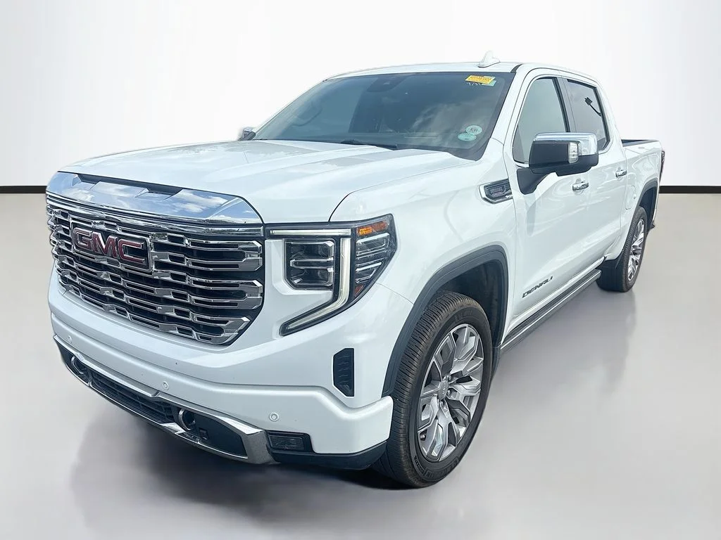 Used 2022 Summit White GMC Denali image 1