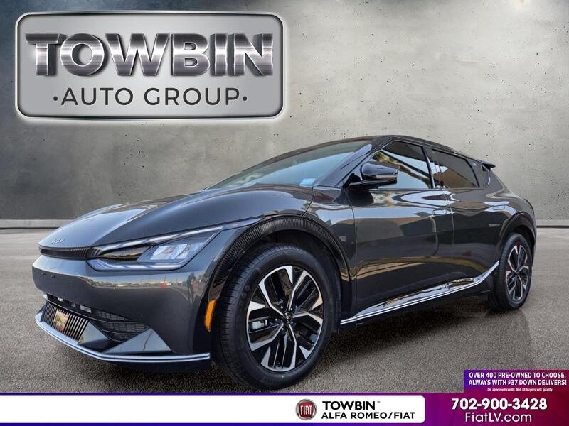 Used 2023 Gray KIA WIND RWD image 1