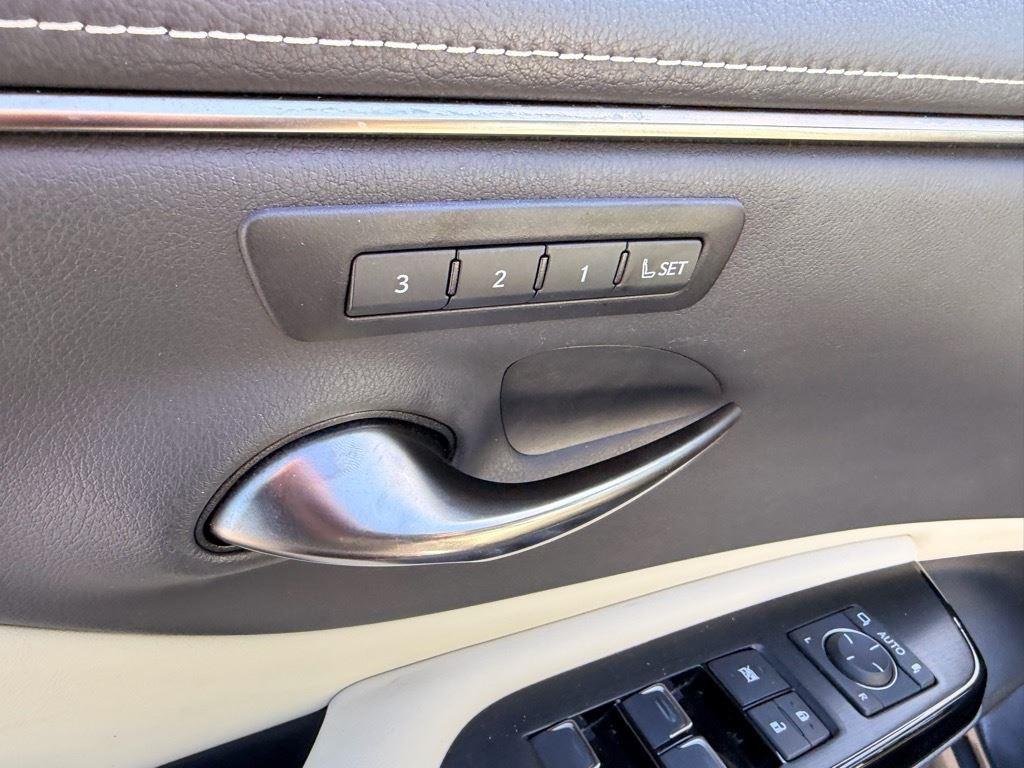 Used 2022 Cloudburst Gray Lexus ES 250 image 11