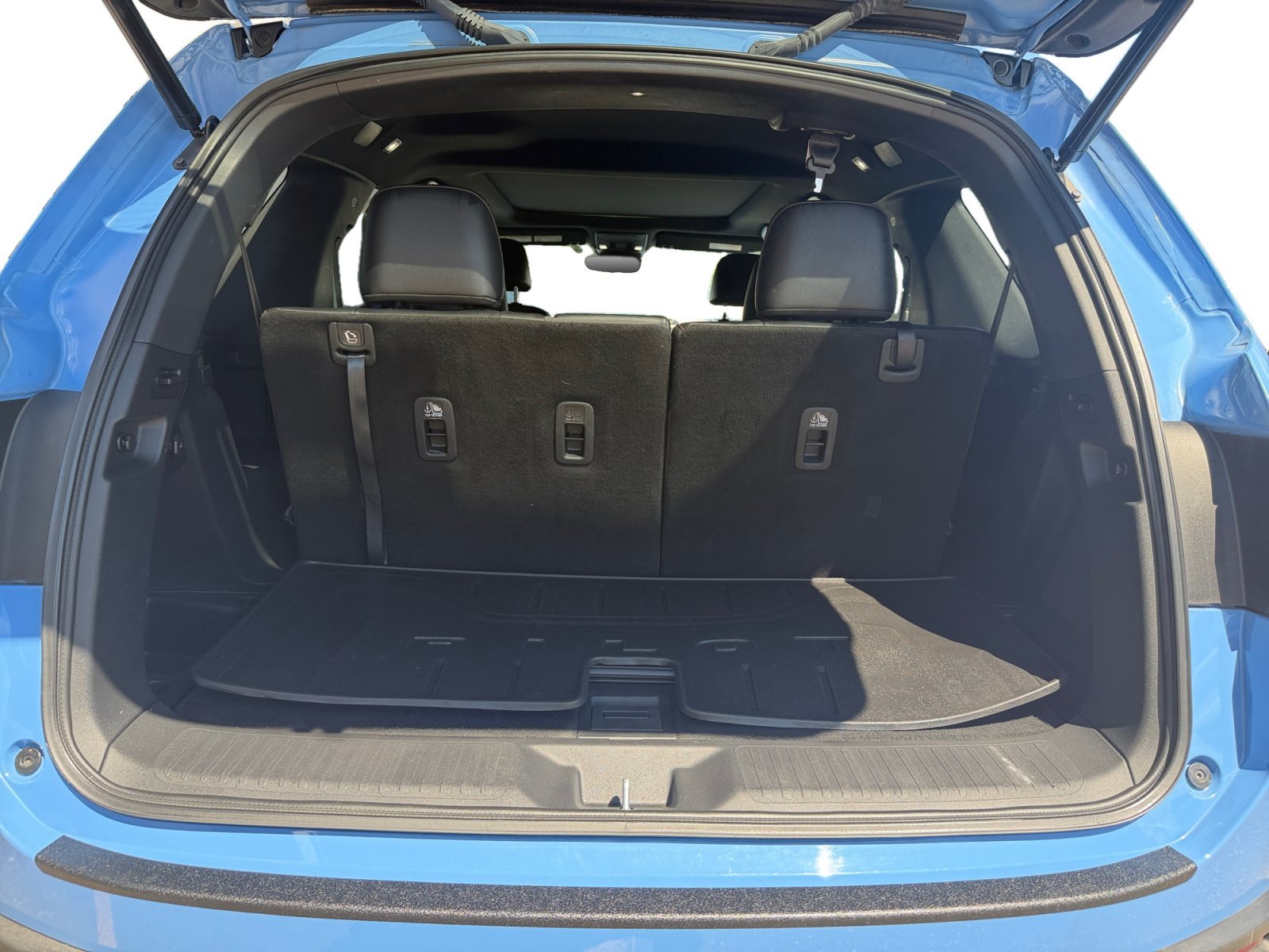 Used 2023 Diffused Sky Pearl Honda TrailSport image 37