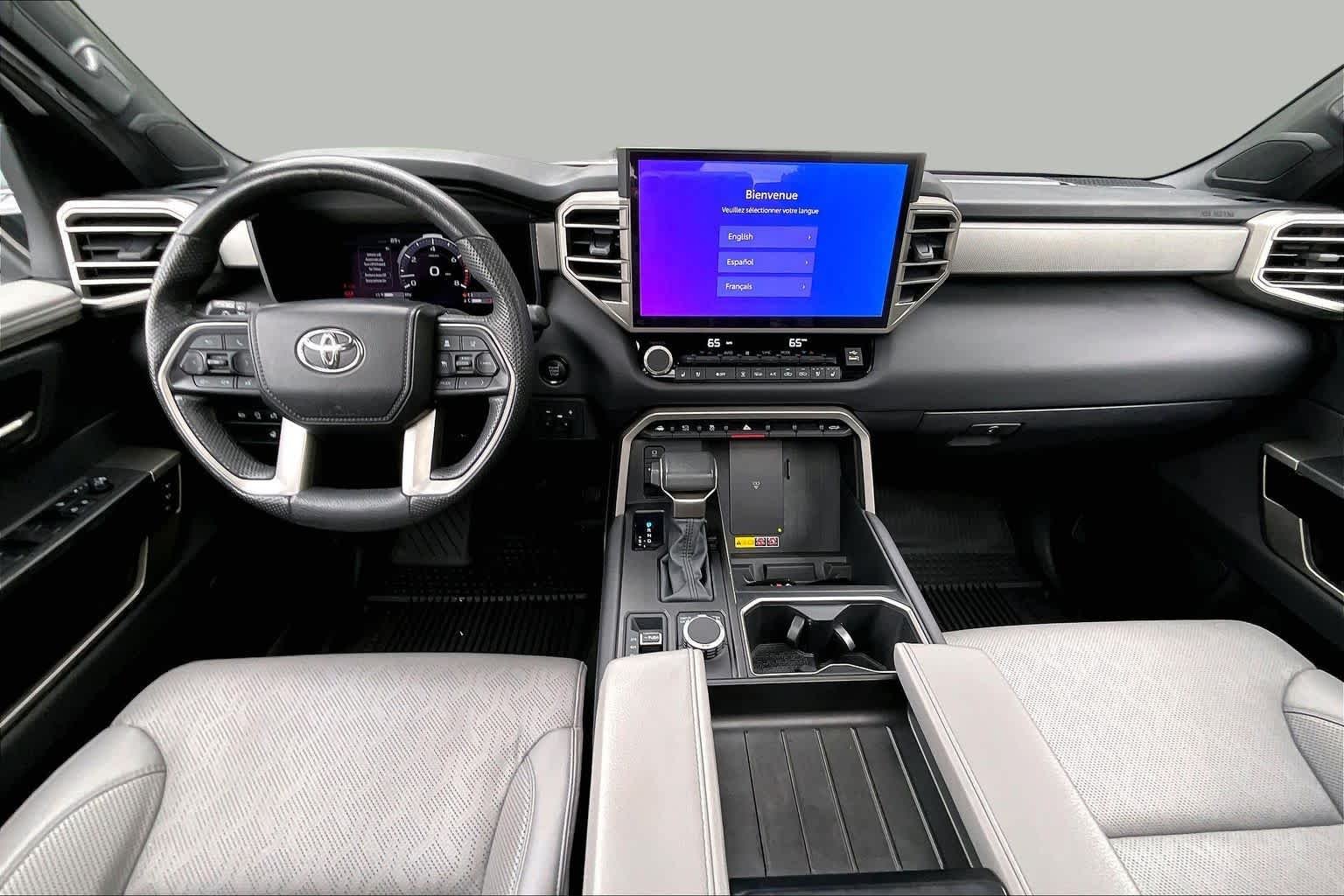 Used 2025 Wind Chill Pearl Toyota Limited image 15