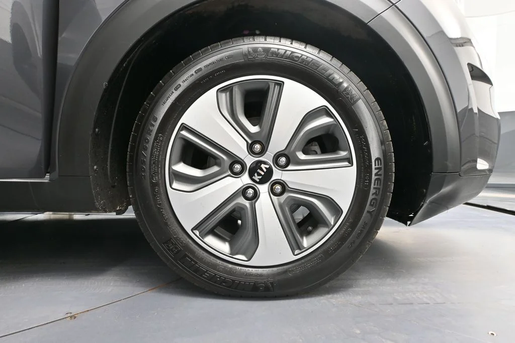 Used 2019 Gray Kia EX image 15